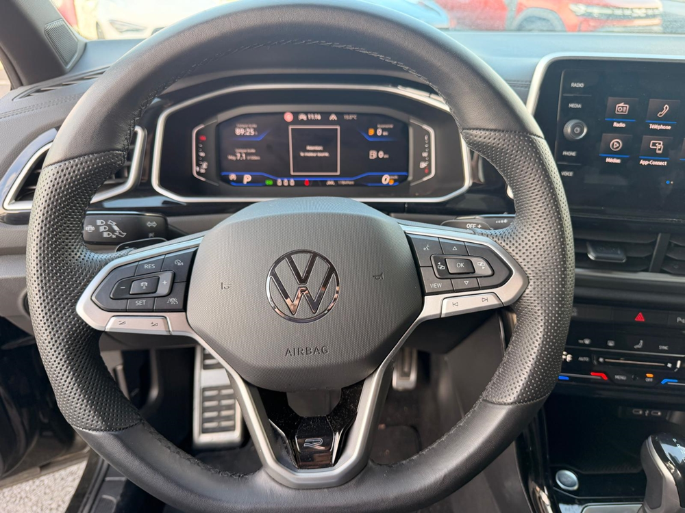 T-ROC 1.5 TSI EVO2 150CH R-LINE DSG7 2025 occasion 49070 Saint-L&eacute;ger-de-Lini&egrave;res