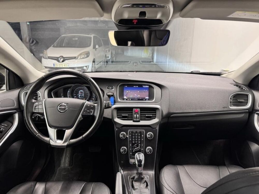 V40 D2 AdBlue 120ch Signature Edition Geartronic 2019 occasion 91200 Athis-Mons
