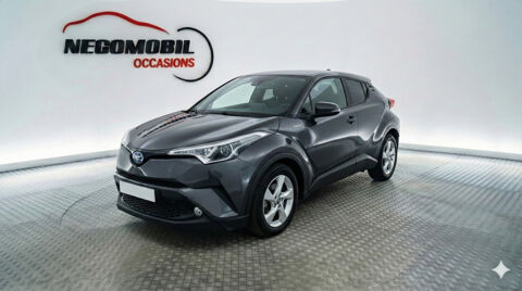 Toyota C-HR 122H DYNAMIC 2WD E-CVT 2017 occasion Ch&acirc;tillon-en-Vendelais 35210