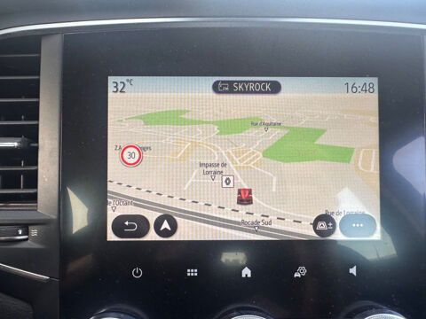 Megane IV 1.6 E-TECH PLUG-IN 160CH BUSINESS/ TVA RECUPERABLE 2021 occasion 38130 ECHIROLLES