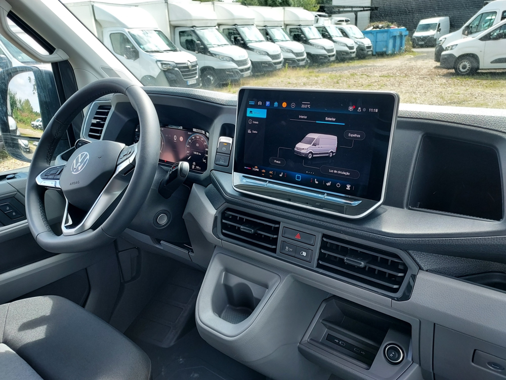 Crafter 35 L3H3 2.0 TDI 177CH BUSINESS TRACTION BVA8 2025 occasion 60600 Clermont