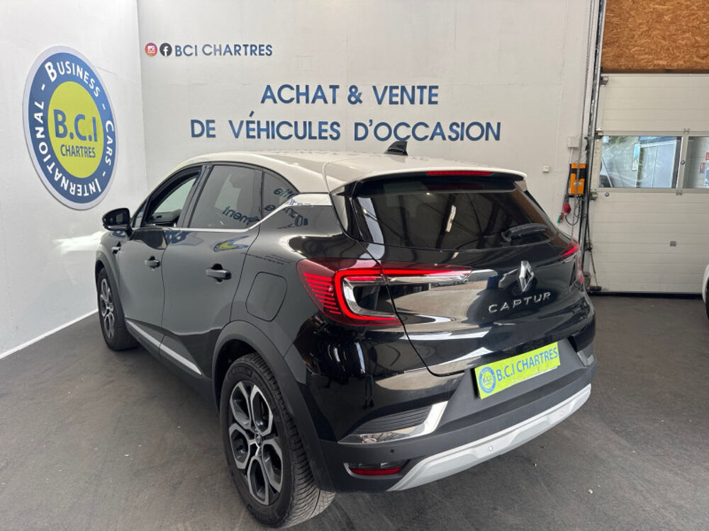 Captur 1.6 E-TECH HYBRIDE RECHARGEABLE 160CH TECHNO 2022 occasion 28630 Nogent-le-Phaye