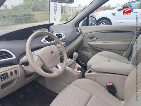 Grand Sc&eacute;nic II 1.9 dCi 130ch FAP Privil&egrave;ge Euro5 5 places 2009 occasion 57970 Illange