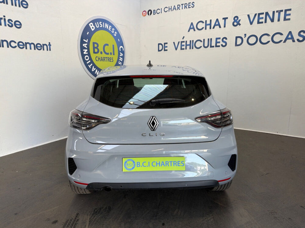 Clio V 1.5 BLUE DCI 100CH EVOLUTION 2024 occasion 28630 Nogent-le-Phaye