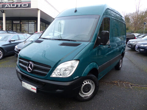 Mercedes Sprinter 310 32N 3T2 2010 occasion Mont&eacute;vrain 77144