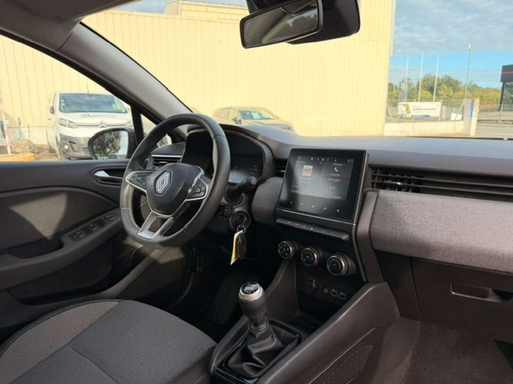 Clio V 1.0 TCE 90CH EVOLUTION 2024 occasion 16400 Puymoyen