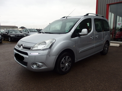 Berlingo 1.6 VTI 95CH ATTRACTION 5P{2012/02 - 2015/04} 2013 occasion 10600 Savi&egrave;res