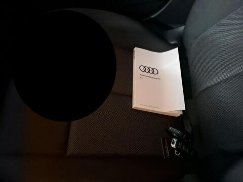 A3 40 TFSI E 204CH BUSINESS LINE S TRONIC 6 2023 occasion 06270 Villeneuve-Loubet