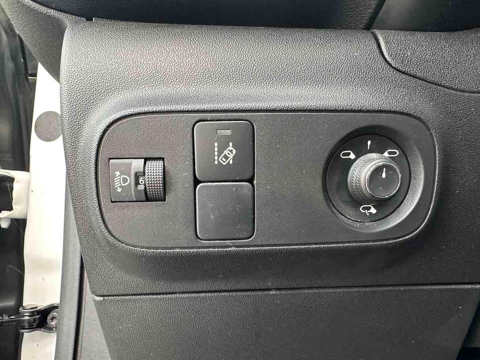 C3 1.2 PURETECH 82CH S&S FEEL NAV E6.D 2019 occasion 81000 Albi
