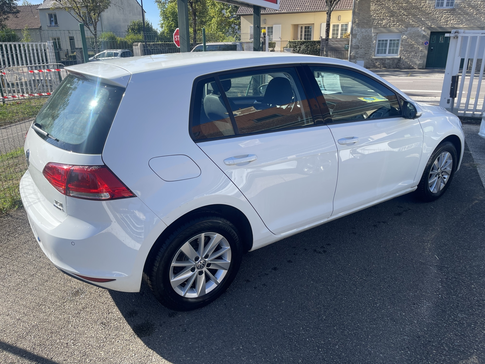 Golf 1.2 TSI 85CH BLUEMOTION TECHNOLOGY TRENDLINE 5P 2015 occasion 61000 Alen&ccedil;on