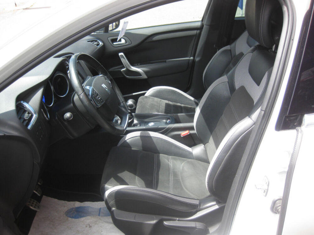 DS4 BLUEHDI 120 SPORT CHIC S&S 2017 occasion 72310 Bess&eacute;-sur-Braye