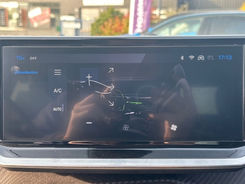 208 1.2 HYBRID 110CH ALLURE E-DCS6 2025 occasion 16400 Puymoyen