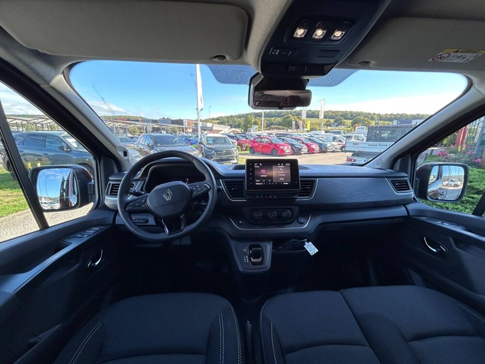 Trafic combi Grand 2.0 dCi 170ch Techno auto -26 2026 occasion 27930 Normanville