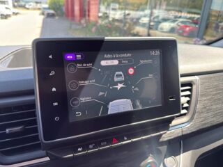 Trafic combi Grand 2.0 dCi 170ch Techno auto -26 2026 occasion 27930 Normanville