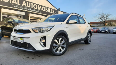 Annonce voiture Kia Stonic 15800 €