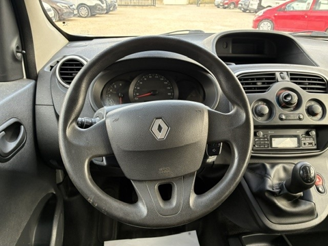 Kangoo 1.5 DCI 90CH ENERGY CLIM DISTRIBUTION NEUVE 2016 occasion 30360 V&eacute;z&eacute;nobres