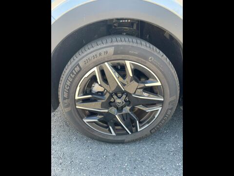 5008 Hybrid 145ch Allure e-DCS6 2025 occasion 33320 Eysines