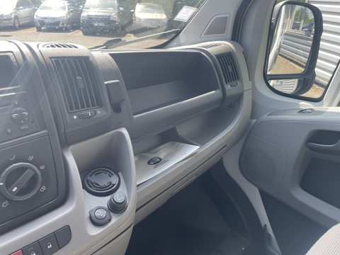 Boxer 330 L1H1 2.2 HDI100 COMBI CFT 9PL 2007 occasion 28700 Auneau