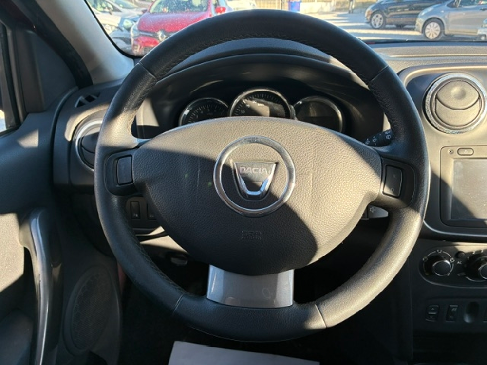 Sandero 0.9 TCE 90CH STEPWAY PRESTIGE 2013 occasion 30360 V&eacute;z&eacute;nobres