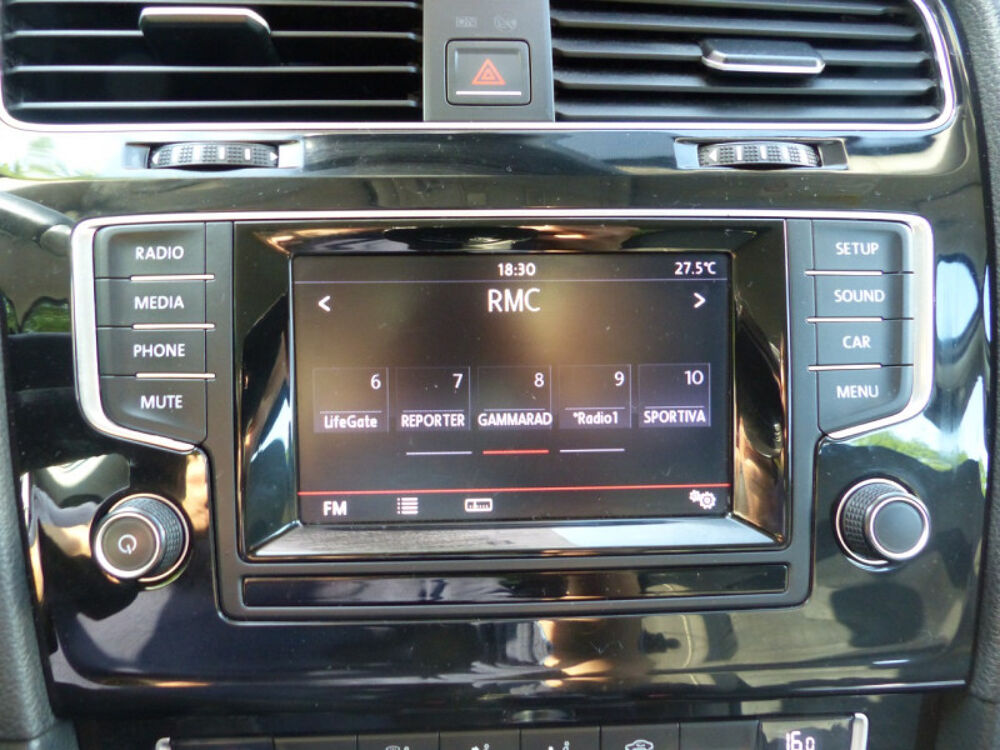 Golf 1.6 TDI 105CH BLUEMOTION TECHNOLOGY FAP CARAT 2014 occasion 77144 Mont&eacute;vrain
