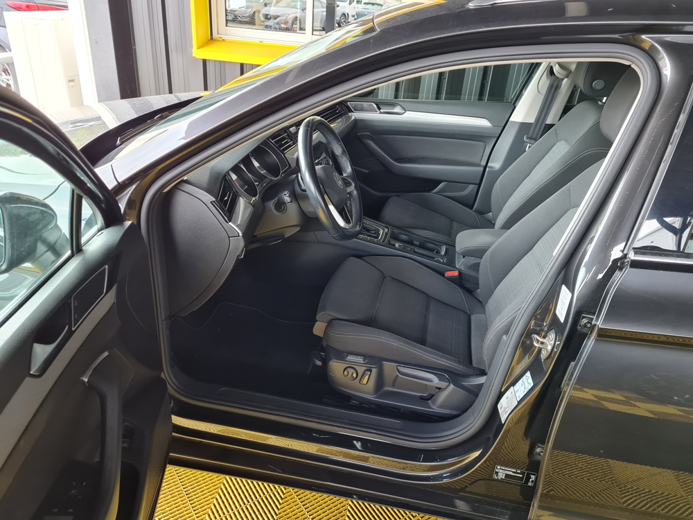 Passat 2.0 TDI EVO 150CH BUSINESS DSG7 8CV 2020 occasion 56530 Qu&eacute;ven