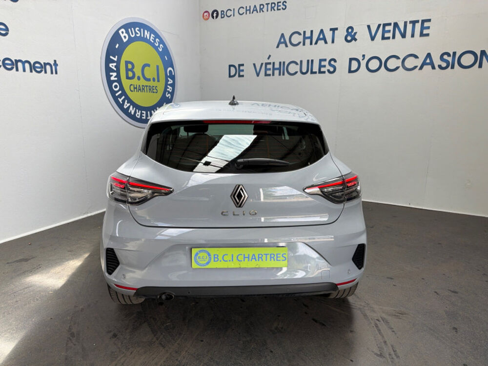 Clio V 1.5 BLUE DCI 100CH EVOLUTION 2024 occasion 28630 Nogent-le-Phaye