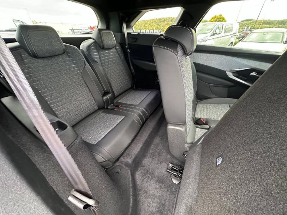 5008 Hybrid 145ch Allure e-DCS6 2025 occasion 27930 Normanville