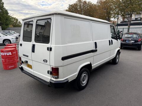 J5 1.8 66 CV ESSENCE 1 PROPRIETAIRE 1994 occasion 93220 Gagny