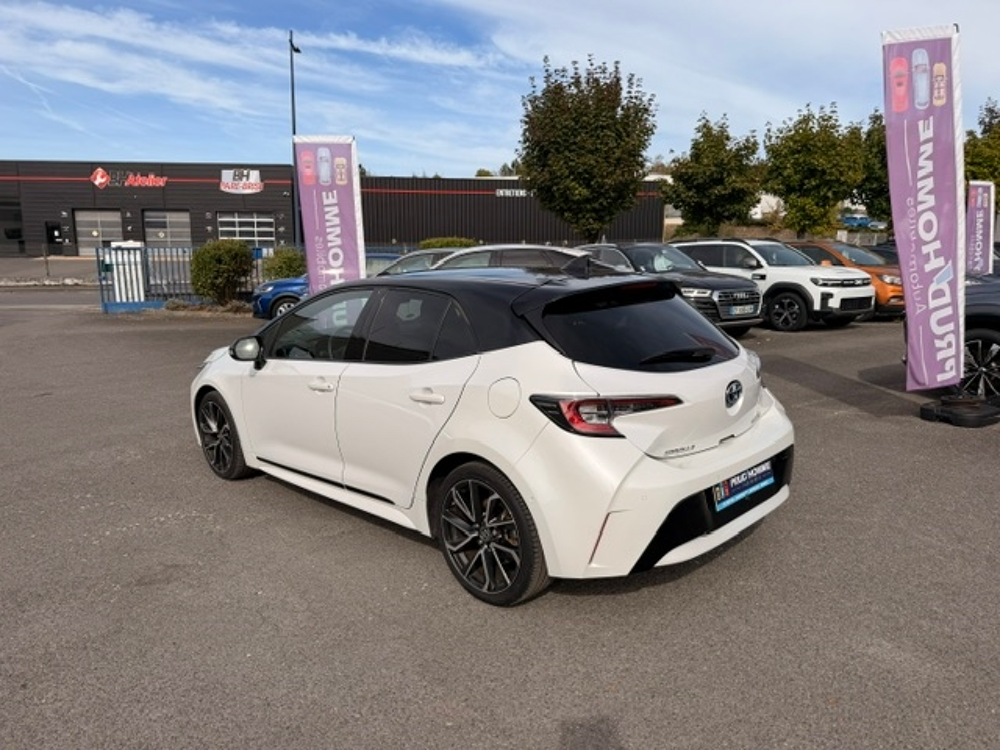Corolla 122H COLLECTION 98CH 2022 occasion 16400 Puymoyen