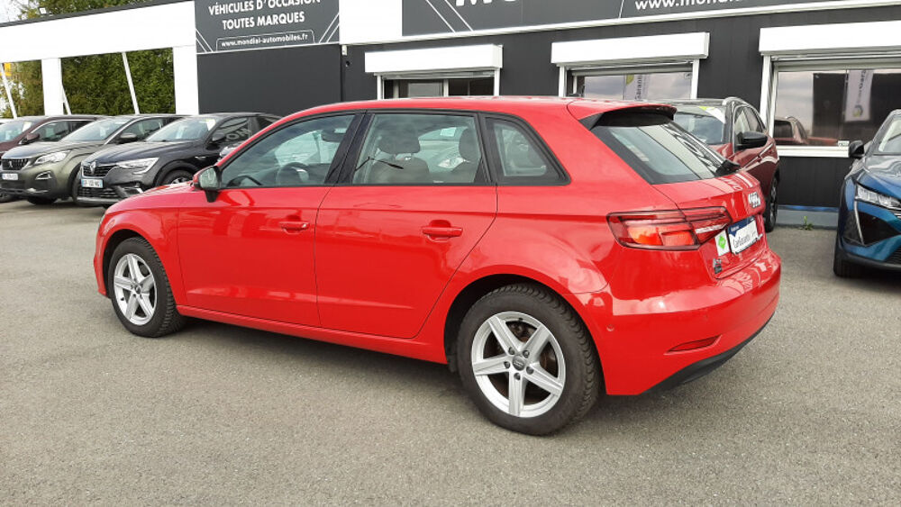 A3 30 TFSI 131CH GNC COD BUSINESS LINE S TRONIC 7 EURO6D-T 2020 occasion 08000 Warcq