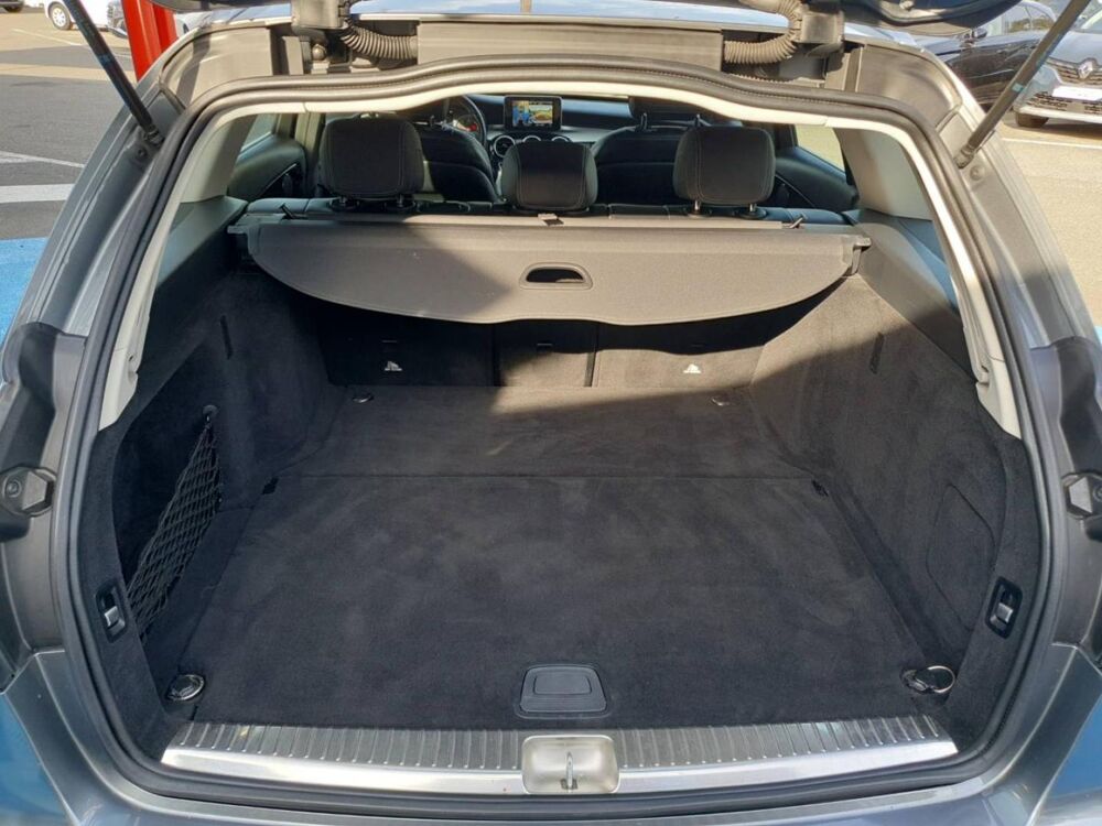 Classe C 200 d Business Executive 2017 occasion 56400 Brech