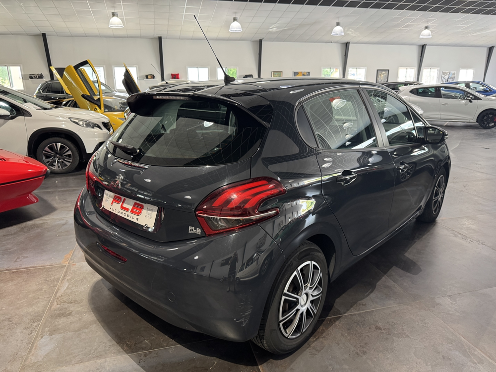 208 1.6 BLUEHDI 75CH PLB AUTO 2017 occasion 12000 RODEZ