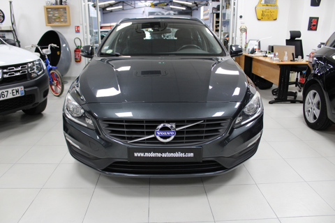 V60 D2 120CH KINETIC BUSINESS GEARTRONIC 2016 occasion 77120 Coulommiers