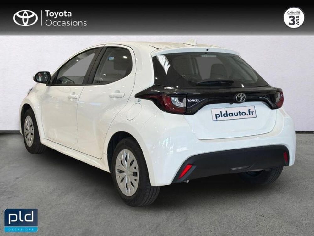 Yaris 120 VVT-i Dynamic Business 5p MC24 2024 occasion 13300 Salon-de-Provence