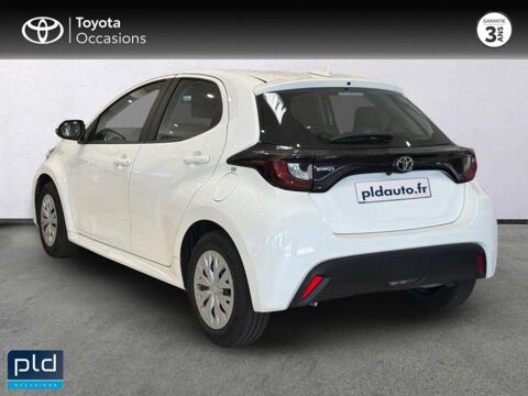 Yaris 120 VVT-i Dynamic Business 5p MC24 2024 occasion 13300 Salon-de-Provence