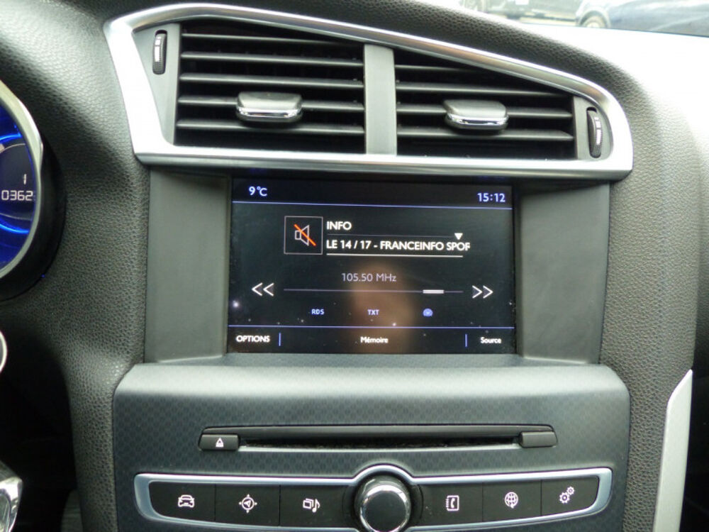 DS4 PURETECH 130CH SPORT CHIC S&S 2015 occasion 77144 Mont&eacute;vrain