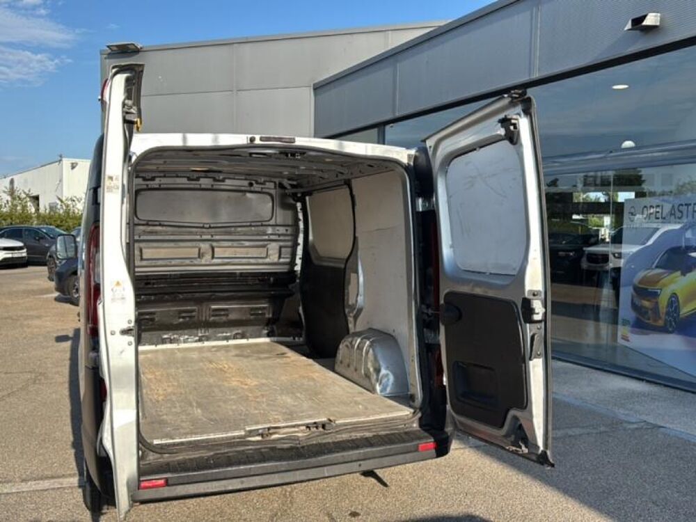 Vivaro F2700 L1H1 1.6 CDTI 120 Pack Business 2019 occasion 13200 Arles
