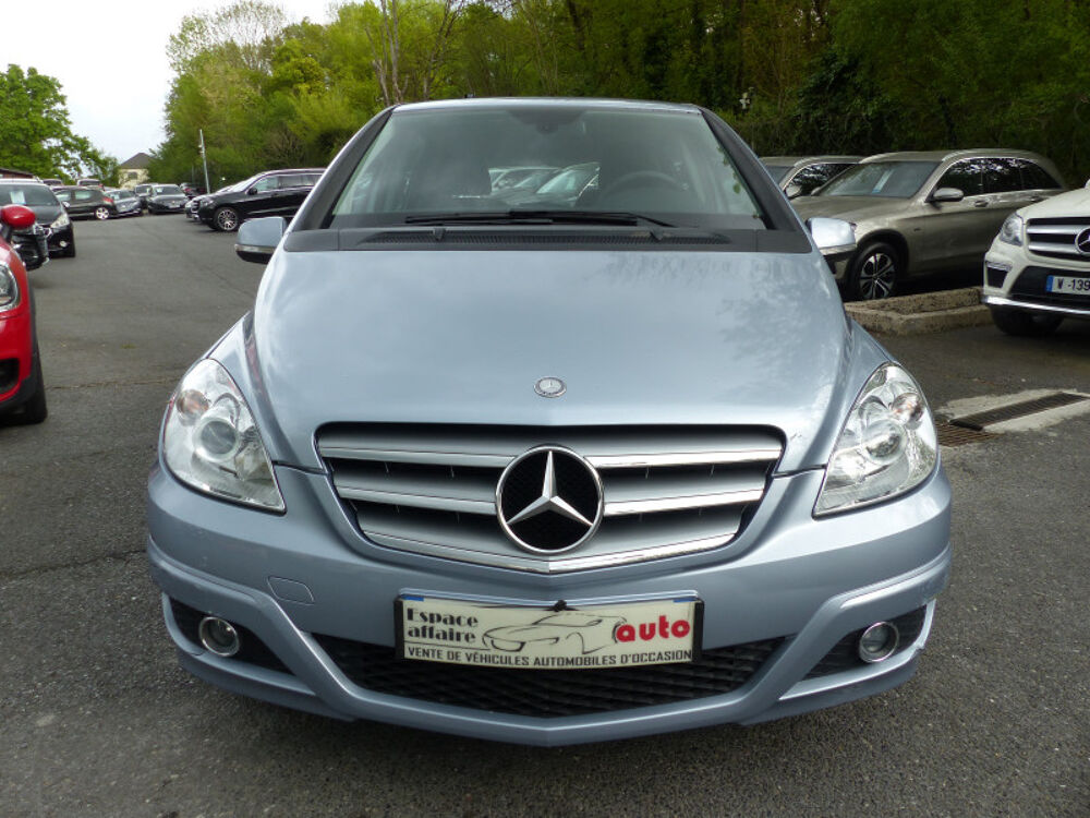 Classe B 180 SPORT CVT 2011 occasion 77144 Mont&eacute;vrain