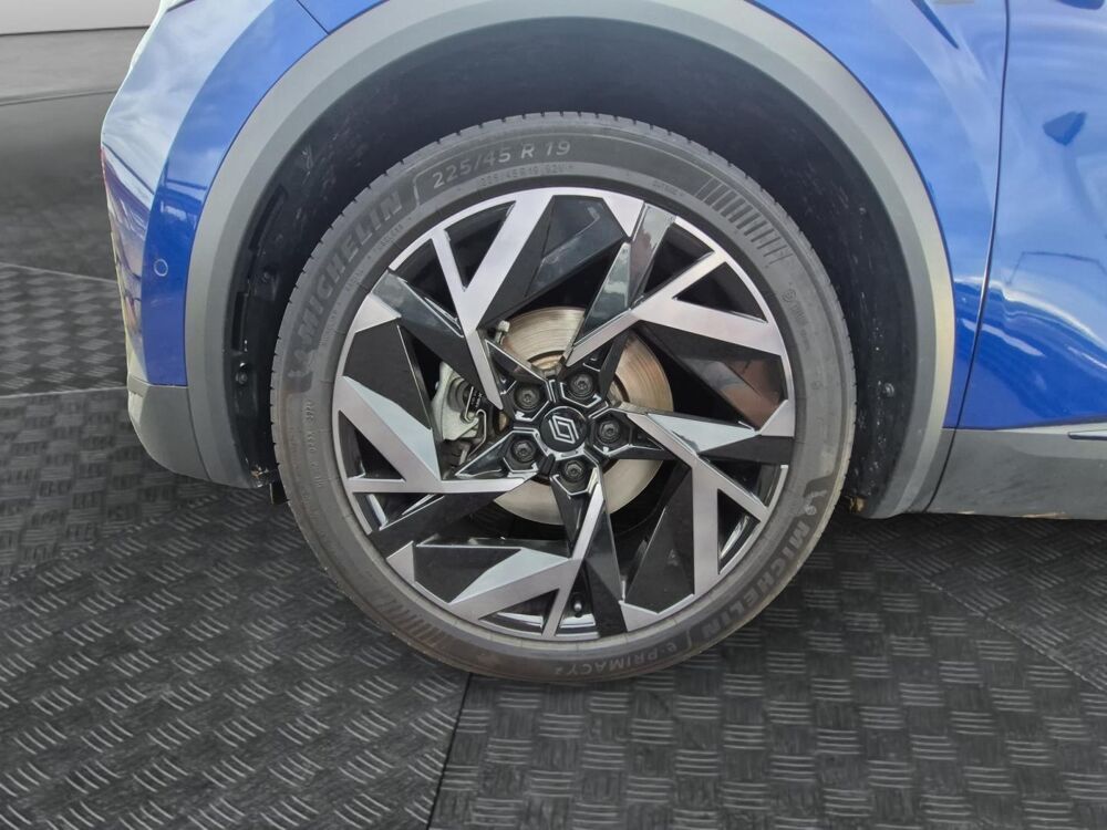 Symbioz 1.6 E-Tech full hybrid 145ch esprit Alpine 2025 occasion 63000 Clermont-Ferrand