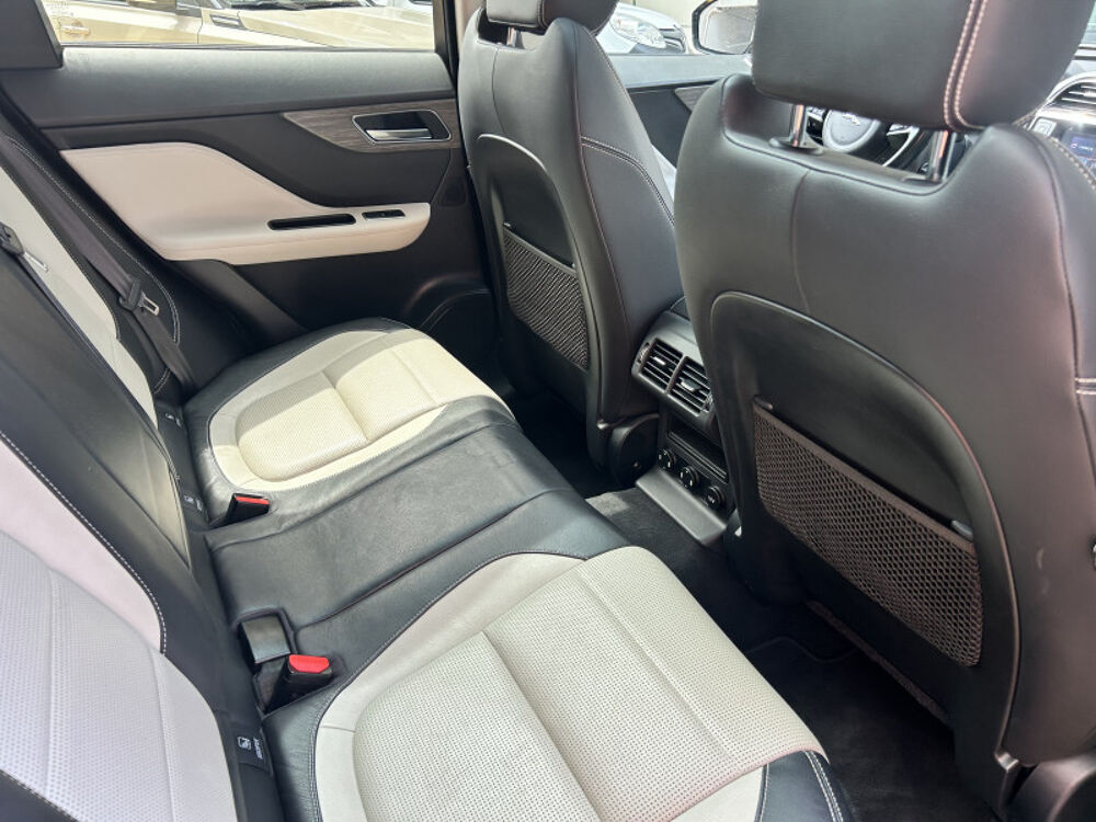 F-PACE 2.0D 180CH R-SPORT 4X4 BVA8 2016 occasion 06400 Cannes