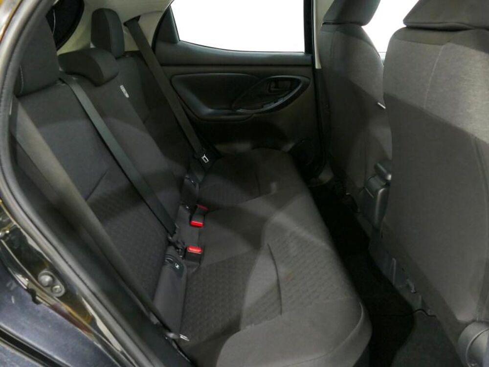 Yaris 116h Design 5p 2023 occasion 77400 Lagny-sur-Marne