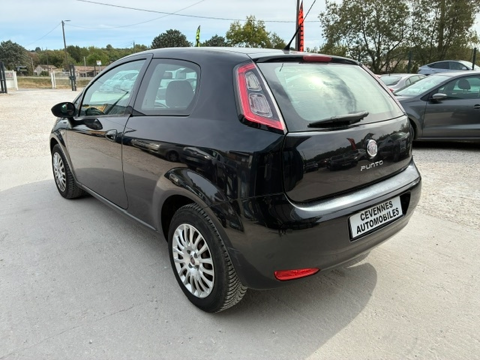Punto 1.2 8V 69CH EASY 3 PORTES 2012 occasion 30360 V&eacute;z&eacute;nobres