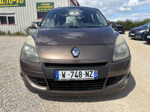 Sc&eacute;nic III 1.6 16V 110CH TOMTOM EDITION 2012 occasion 21200 Montagny-l&egrave;s-Beaune