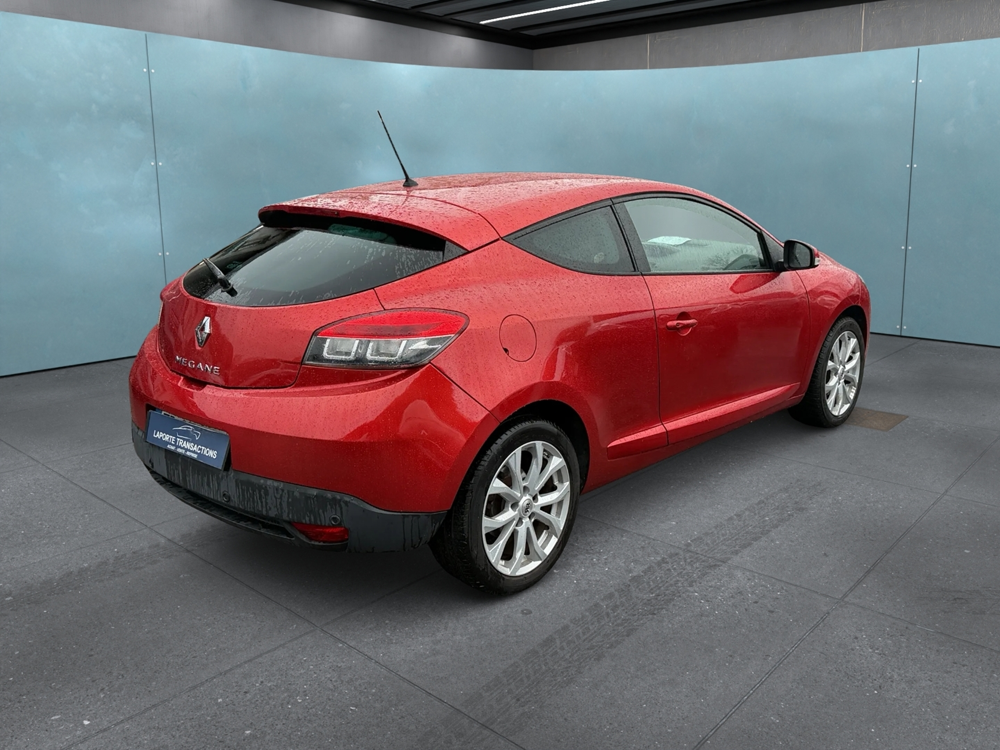 M&eacute;gane III Coup&eacute; 1.2 TCE 115CH ENERGY INTENS EURO6 2015 2016 occasion 88200 Saint-Nabord