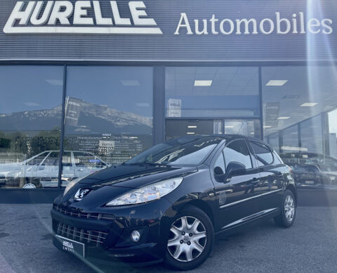 Peugeot 207 1.4 VTI 95 SERIE 64 5P toit pano