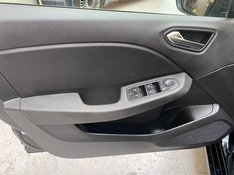 Clio V 1.6 E-TECH HYBRIDE 140CH LIMITED -21N - CARPLAY - CREDIT POS 2022 occasion 78800 HOUILLES