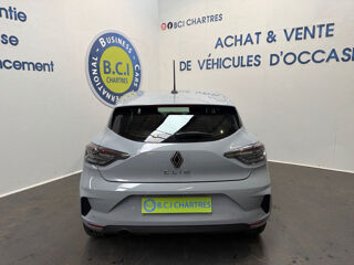 Clio V 1.5 BLUE DCI 100CH EVOLUTION - 24 AUTO ECOLE 2024 occasion 28630 Nogent-le-Phaye