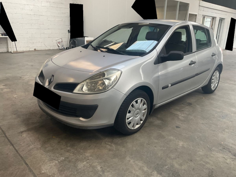 Renault Clio III 1.4 16V 98CH EXPRESSION 5P 2006 occasion Salaise-sur-Sanne 38150
