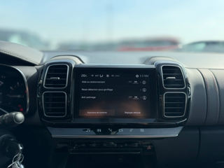 C5 aircross PURETECH 130CH LIVE DISTRIBUTION OK 2019 occasion 16400 Puymoyen