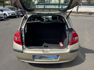 Clio III 1.5 DCI 70CH CONFORT PACK CLIM DYNAMIQUE 5P 2006 occasion 93220 Gagny